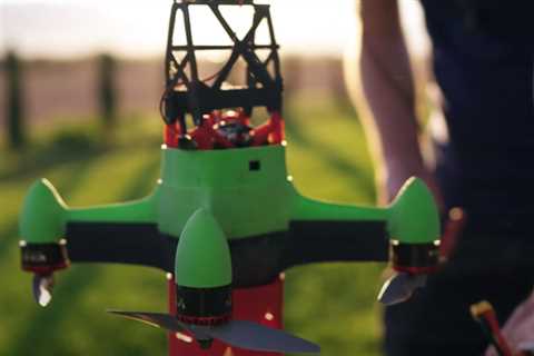 In their garage, this father and son designed the fastest drone in the world - The Saxon