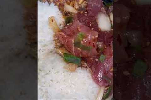 Rating the best poke in Hawaii?📍Foodland, Oahu #honolulu #honolulufood #hawaii #oahu #hawaiifood