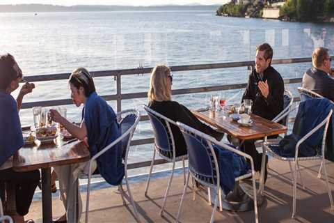 The Best Waterfront Eateries in Western Washington