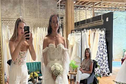 From Bridal Shop Appointments to Pub Crawls: A Fun Day in Chicago